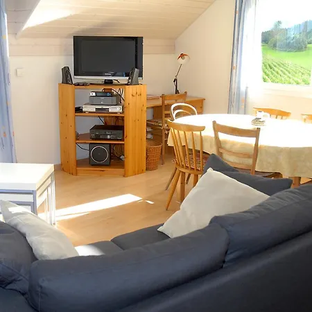 Appartment Aux Lilas Les Geneveys-sur-Coffrane Exterior photo